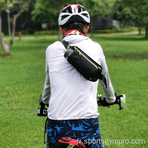 Sac à taille sportive avec bouteille